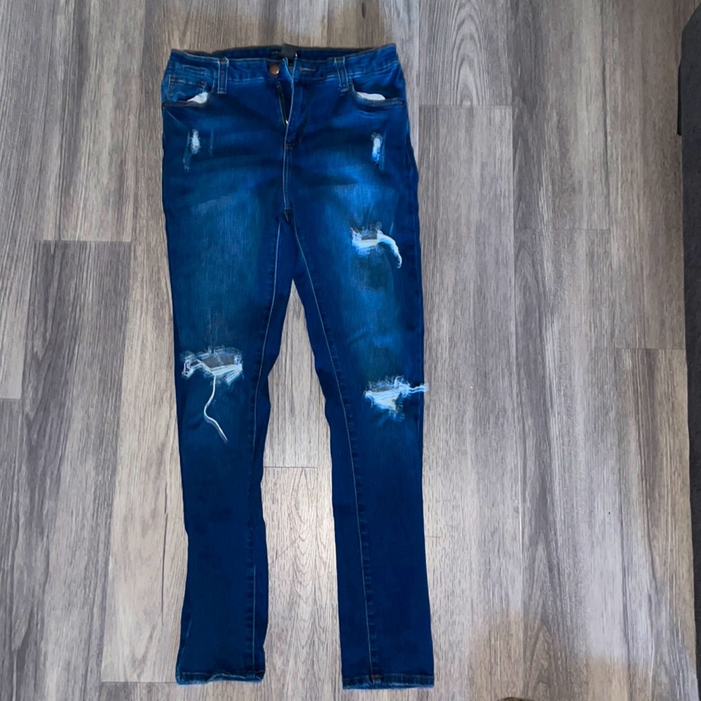 Fashion Nova distressed skinny jeans-Dark blue wash